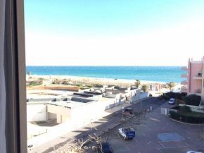 Appartement T3, 6 pers, BBQ, terrasse, parking, plage à prox. - FR-1-81-397